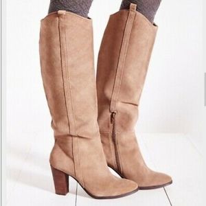 DV by Dolce Vita Suede Myste Boots